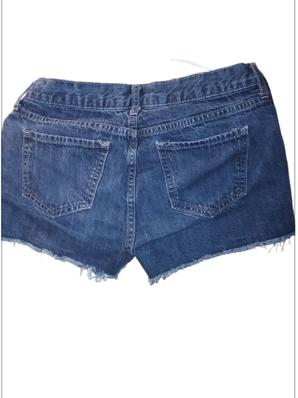 OLD navy short in excellent condition size 4